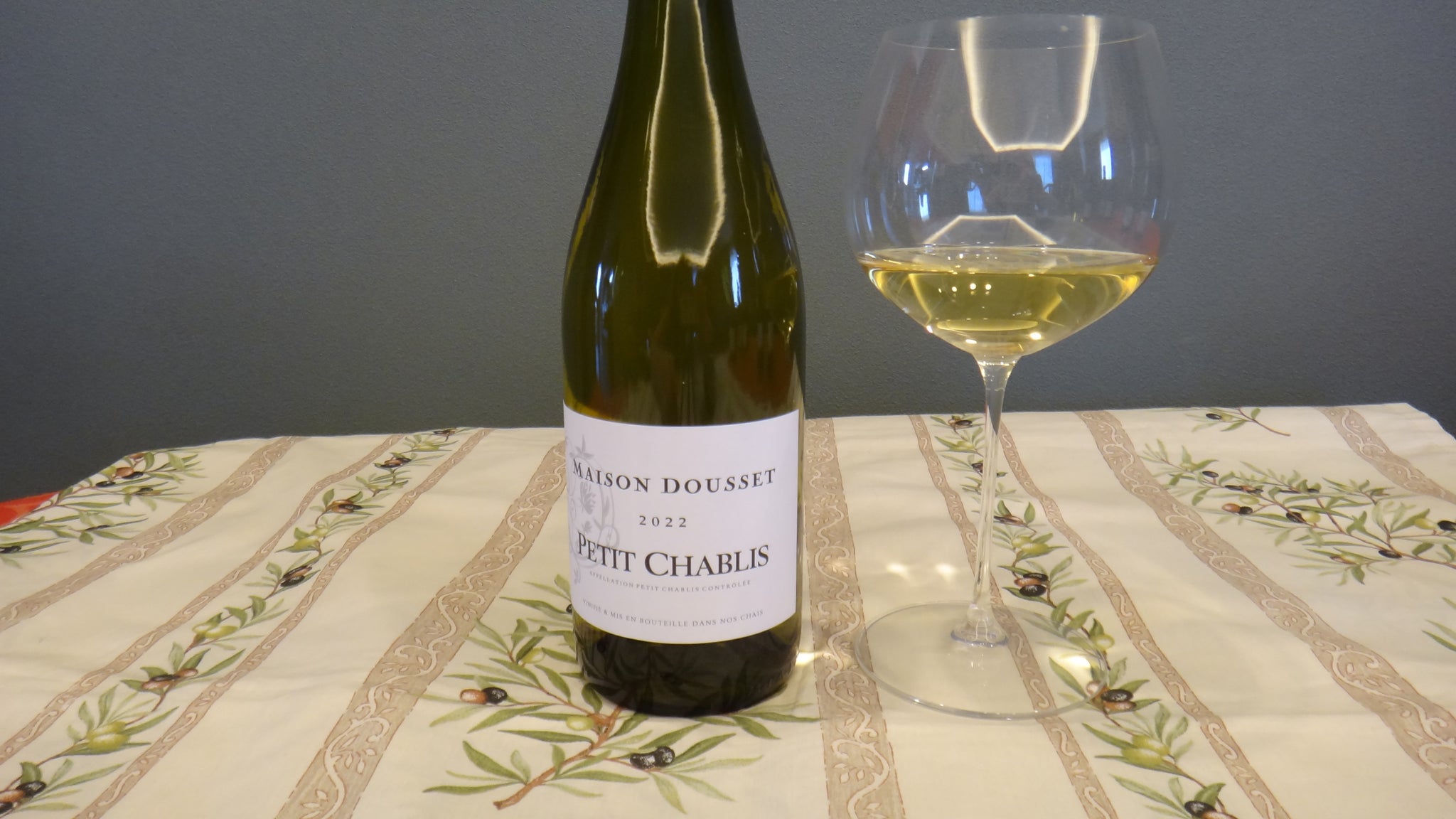 メゾンドゥセ プチシャブリPetit Chablis 2022 地方名クラス