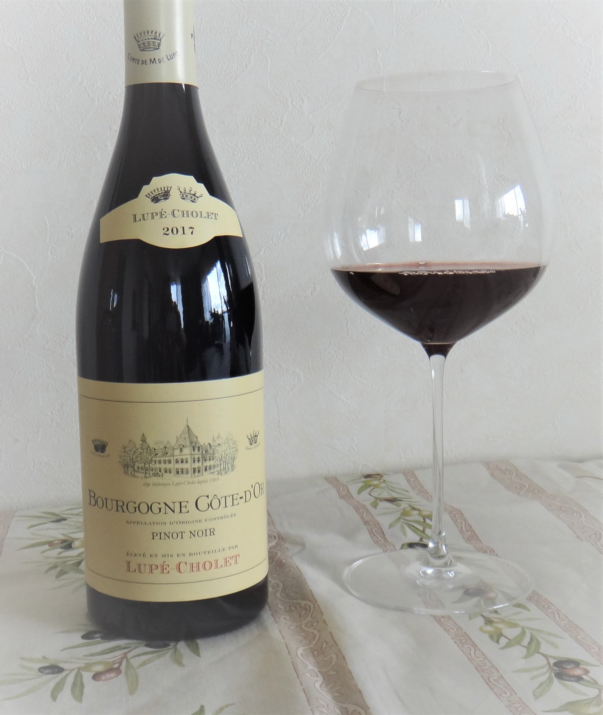 ルペショーレ ブルゴーニュ ピノノワール コートドール Bourgogne